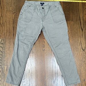 GAP Women's Jeans in Khaki